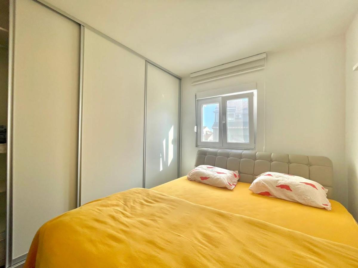 Family One Bedroom With Garden View Budva