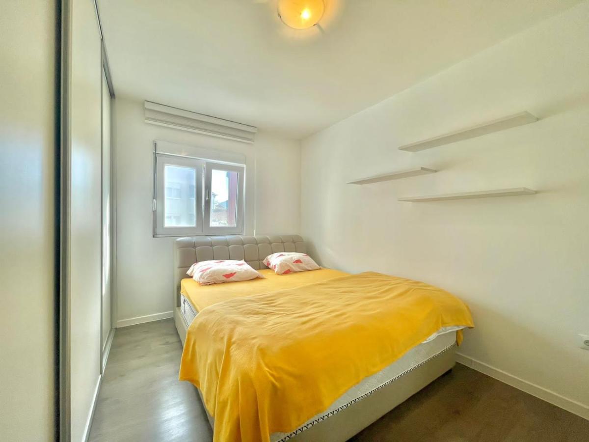 Family One Bedroom With Garden View Budva